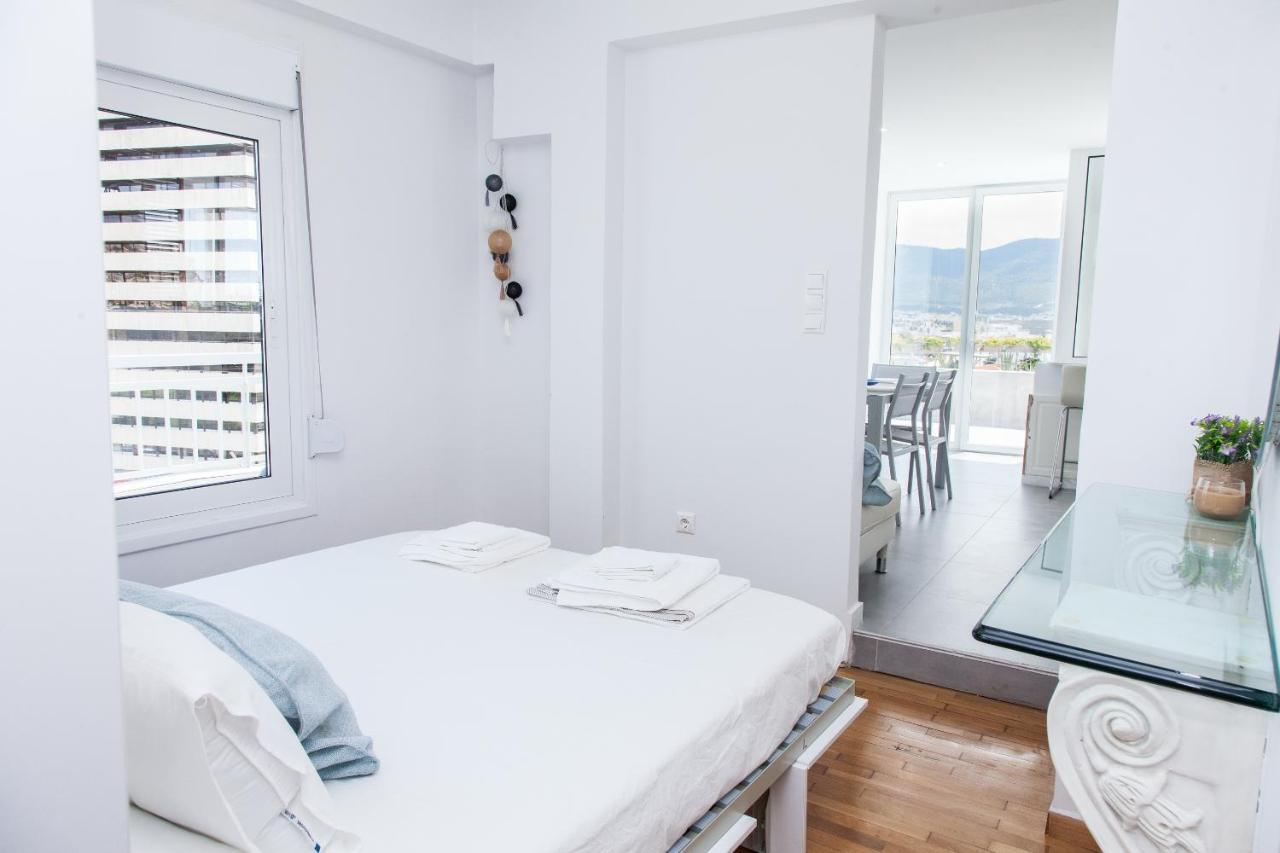 Gorgeous Penthouse With Private Jacuzzi And Amazing View! Leilighet Athen Eksteriør bilde