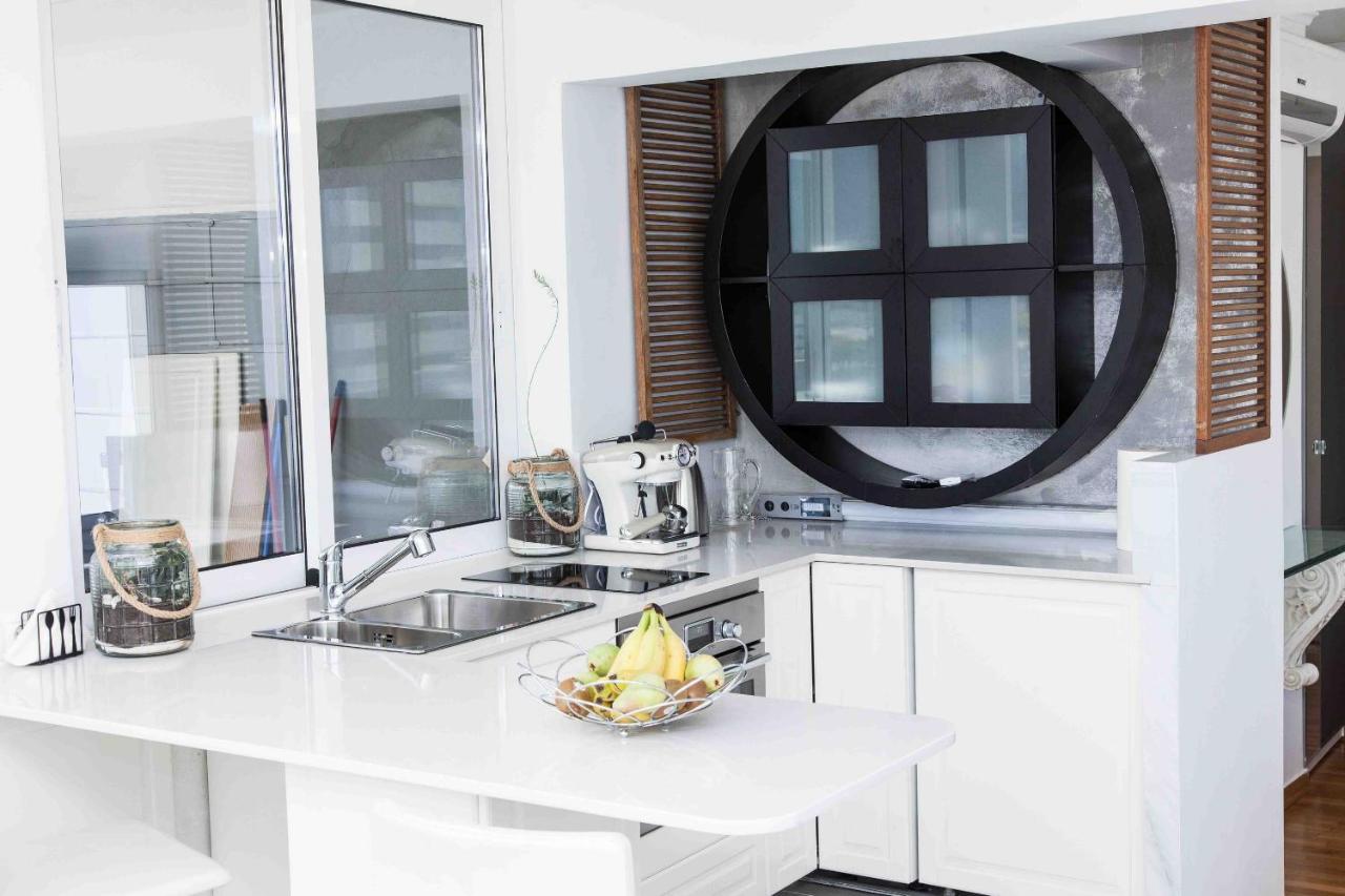 Gorgeous Penthouse With Private Jacuzzi And Amazing View! Leilighet Athen Eksteriør bilde