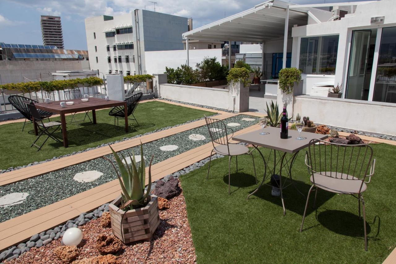 Gorgeous Penthouse With Private Jacuzzi And Amazing View! Leilighet Athen Eksteriør bilde