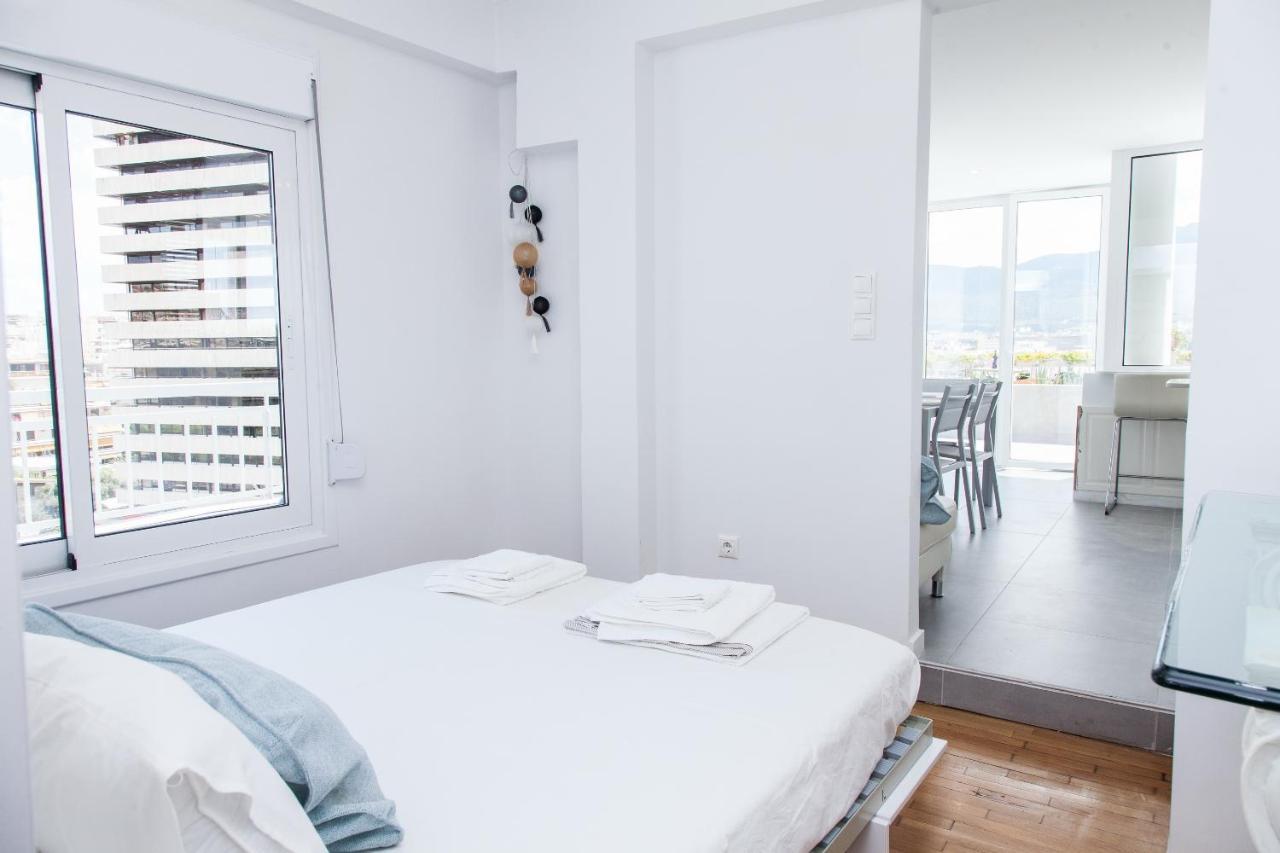 Gorgeous Penthouse With Private Jacuzzi And Amazing View! Leilighet Athen Eksteriør bilde